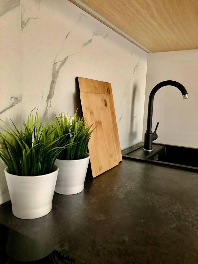 Apartaments Airport Okecie Premium Warschau Exterior foto