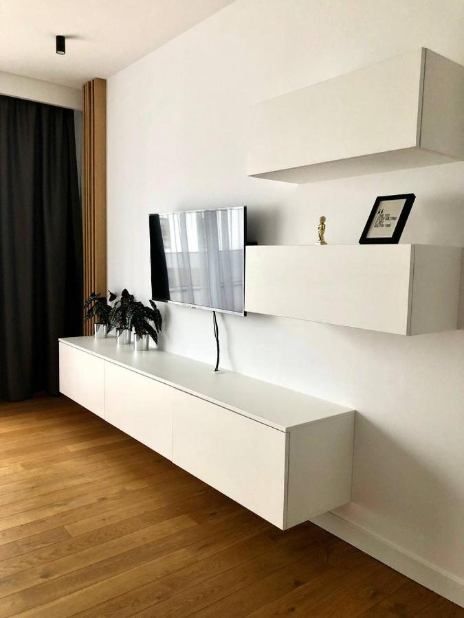 Apartaments Airport Okecie Premium Warschau Exterior foto